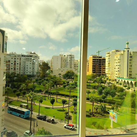 Nouveau Appartement Prestige Avec Vue Paronamique Tánger Exterior foto